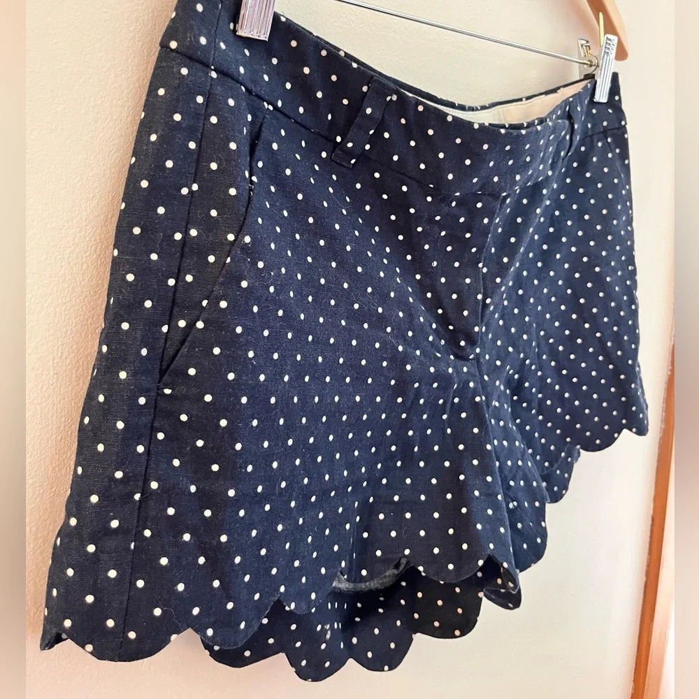 J Crew Scallop Shorts - Picture 4 of 5